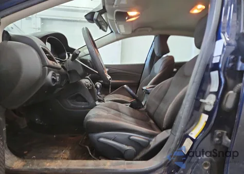 2015 Dodge Dart Sxt z USA, uszkodzony, nr VIN 1C3CDFBB7FD266012